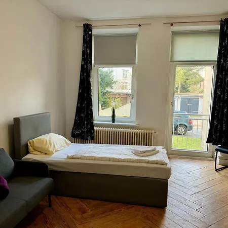 Apartman Hansaring In - Viel Platz Fuer Gruppen Und Monteure Neumünster