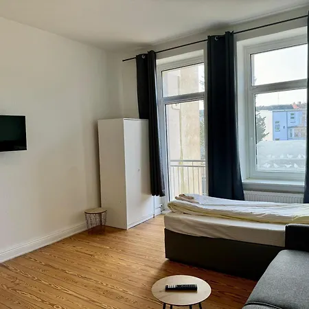 Hansaring In - Viel Platz Fuer Gruppen Und Monteure *